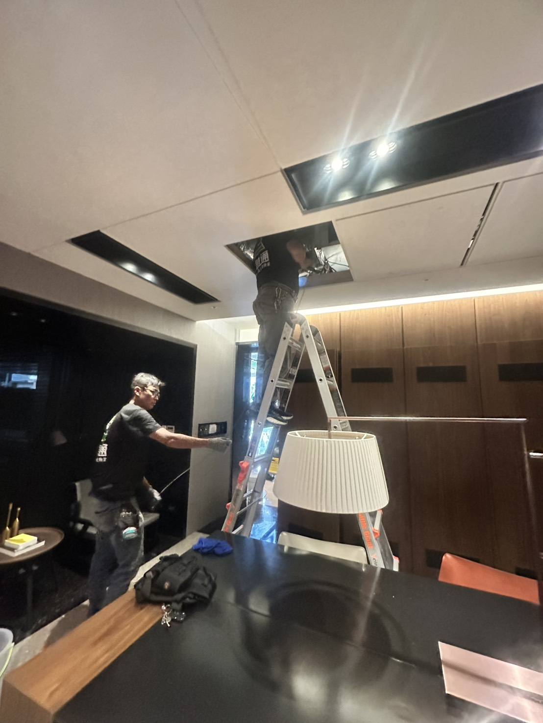 凌晨四點出發，成功處理高雄前鎮冷氣排水管堵塞